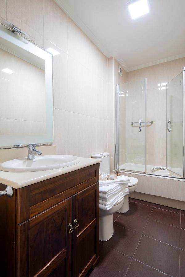 Midtown Rosalia Apartment วิโก ภายนอก รูปภาพ